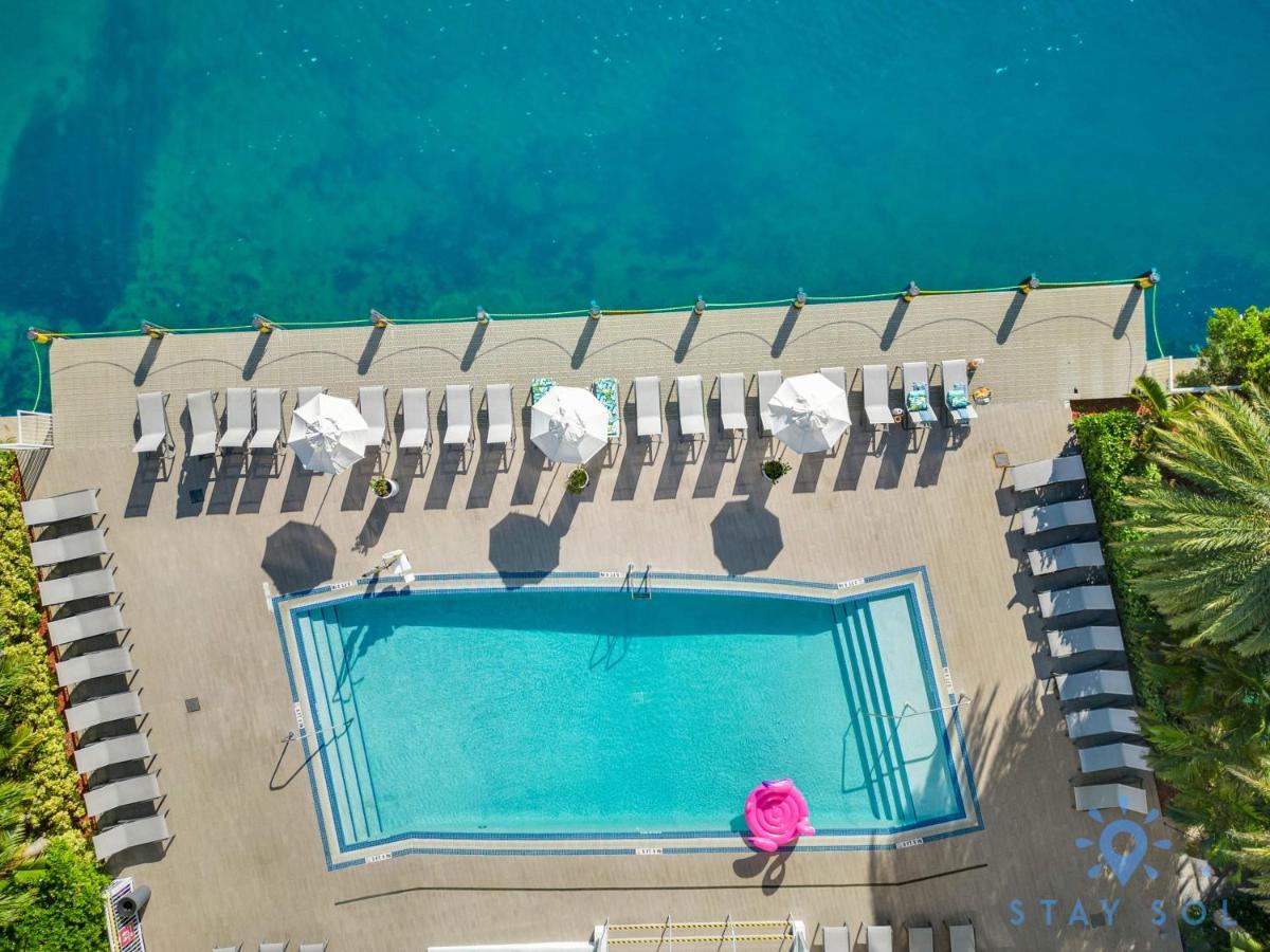 Upper Studio With Balcony,Pool And Gym, Near Beach Hallandale Beach Kültér fotó