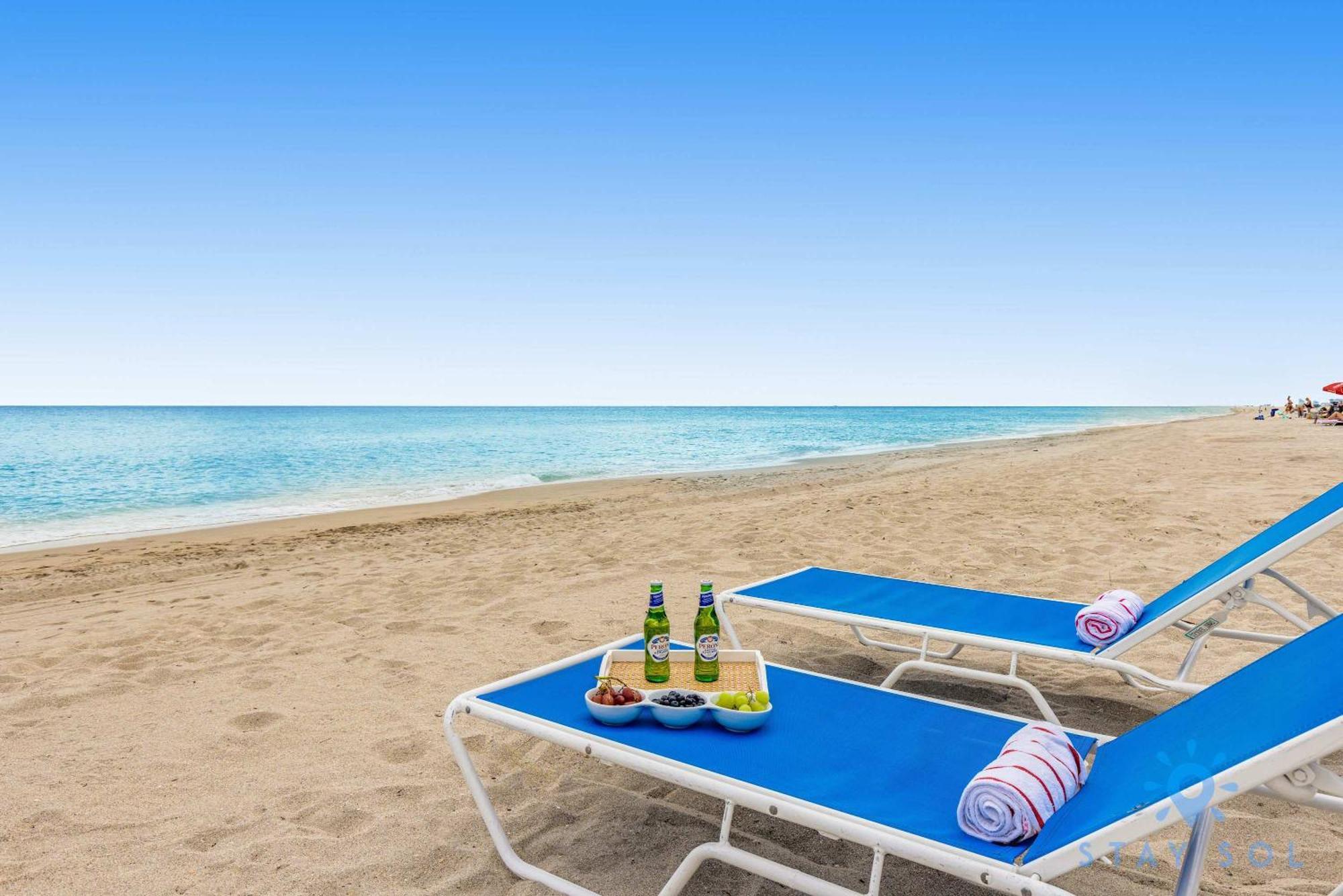 Upper Studio With Balcony,Pool And Gym, Near Beach Hallandale Beach Kültér fotó